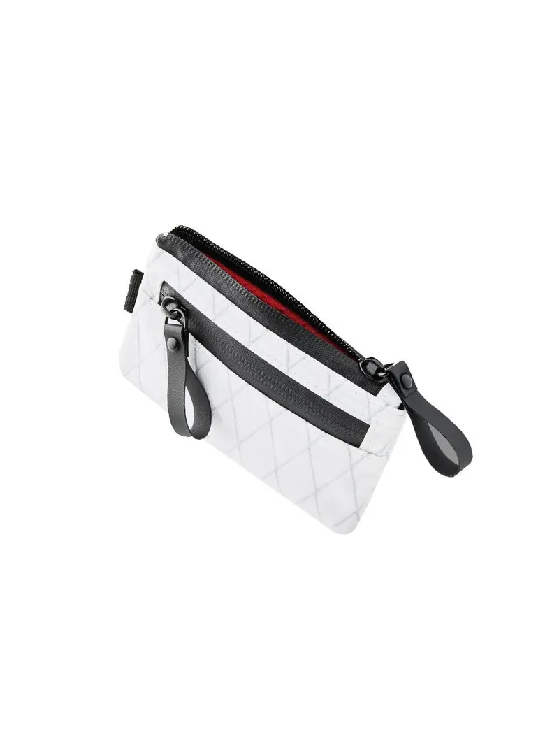 Alpaka Zip Pouch Limited Edition Arctic White 1