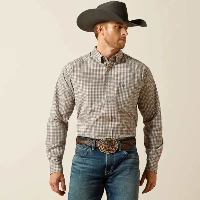 Ariat Men's Pro Series Trevor Classic Fit Long-Sleeve Shirt 1
