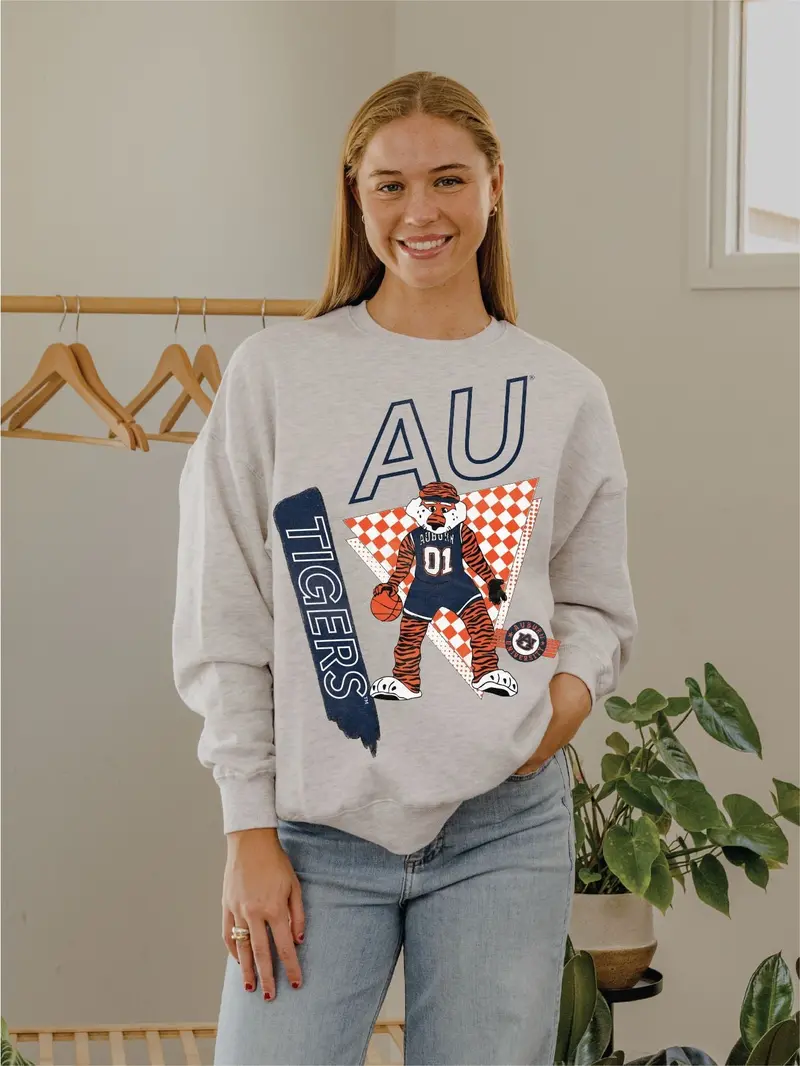 Auburn Tigers Courtside Basketball Ash Gray Thrifted Sweatshirt 1