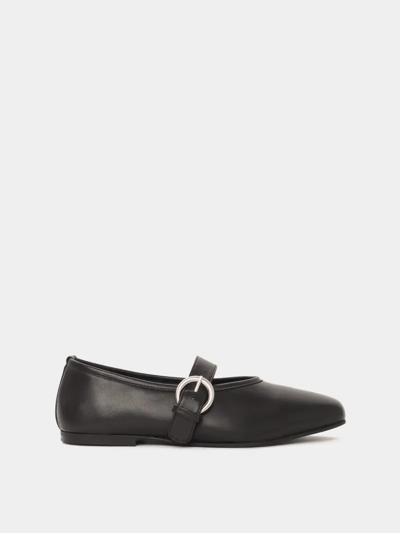 Aveiro Black Ballerina 1