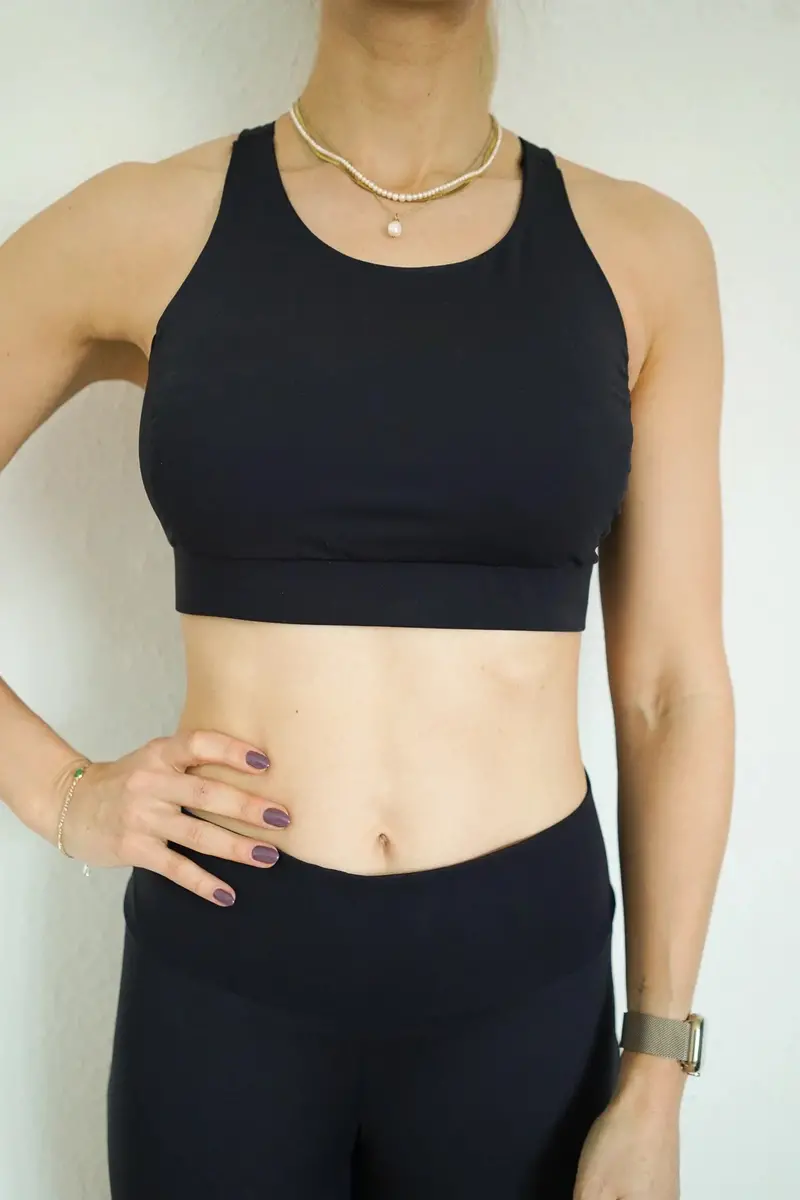 Bara Studio Lia Sports Bra 1