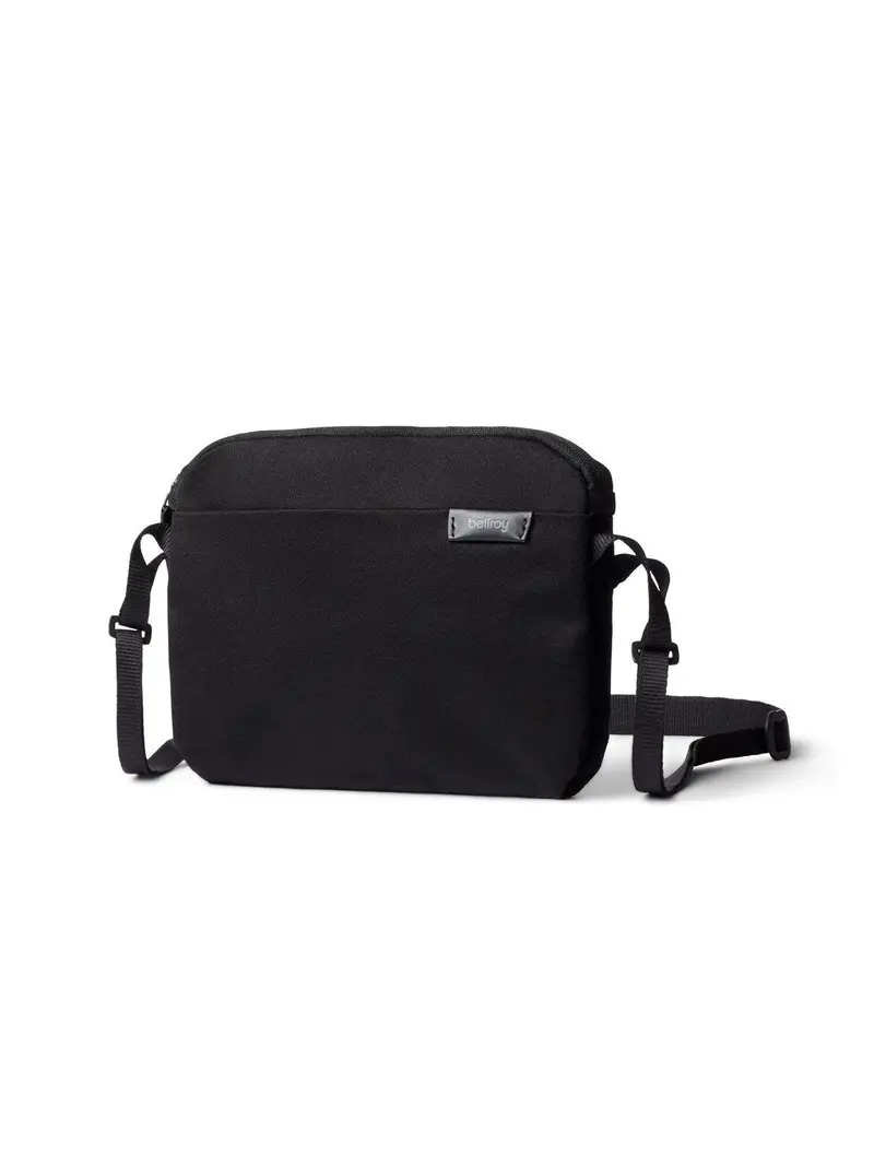 Bellroy City Pouch Plus Melbourne Black 1