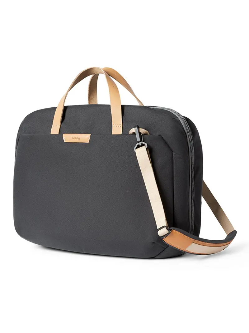 Bellroy Flight Bag Charcoal 1