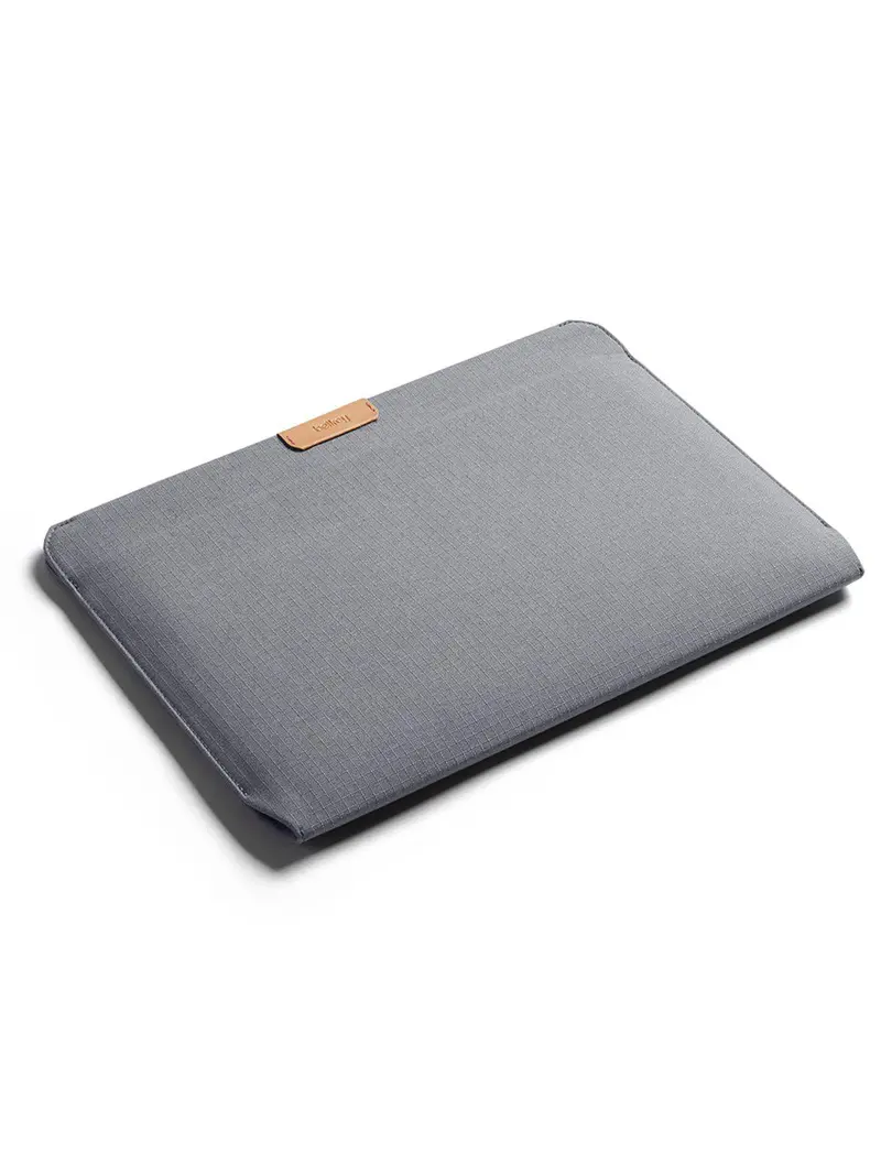Bellroy Laptop Sleeve 15 Inch Light Grey Recycled 1