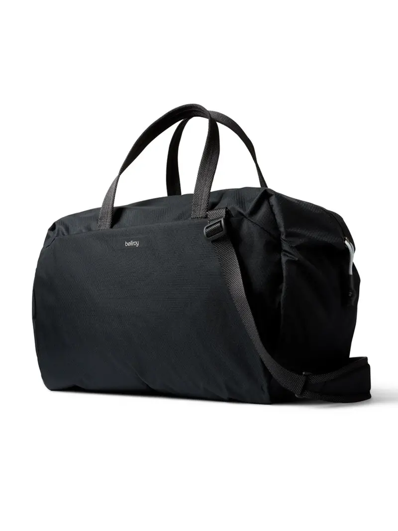 Bellroy Lite Duffel Shadow (Leather Free) 1