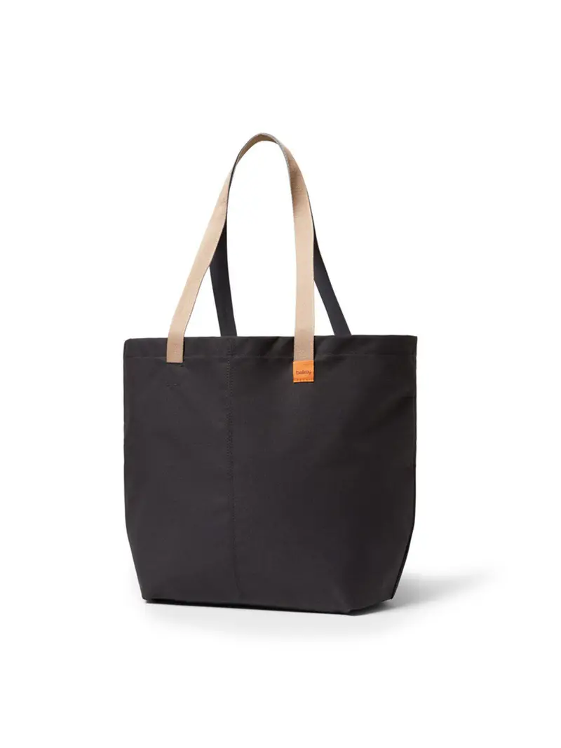 Bellroy Market Tote Black (Leather-Free) 1
