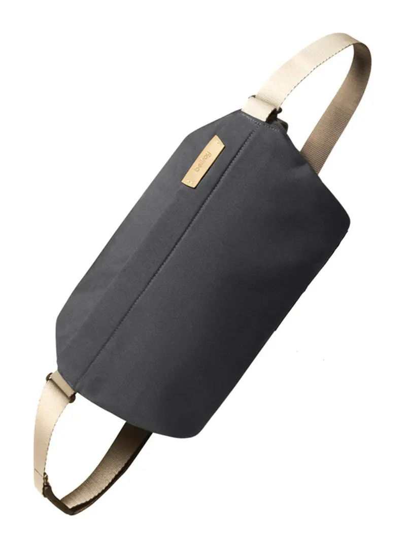 Bellroy Sling Bag Charcoal 1