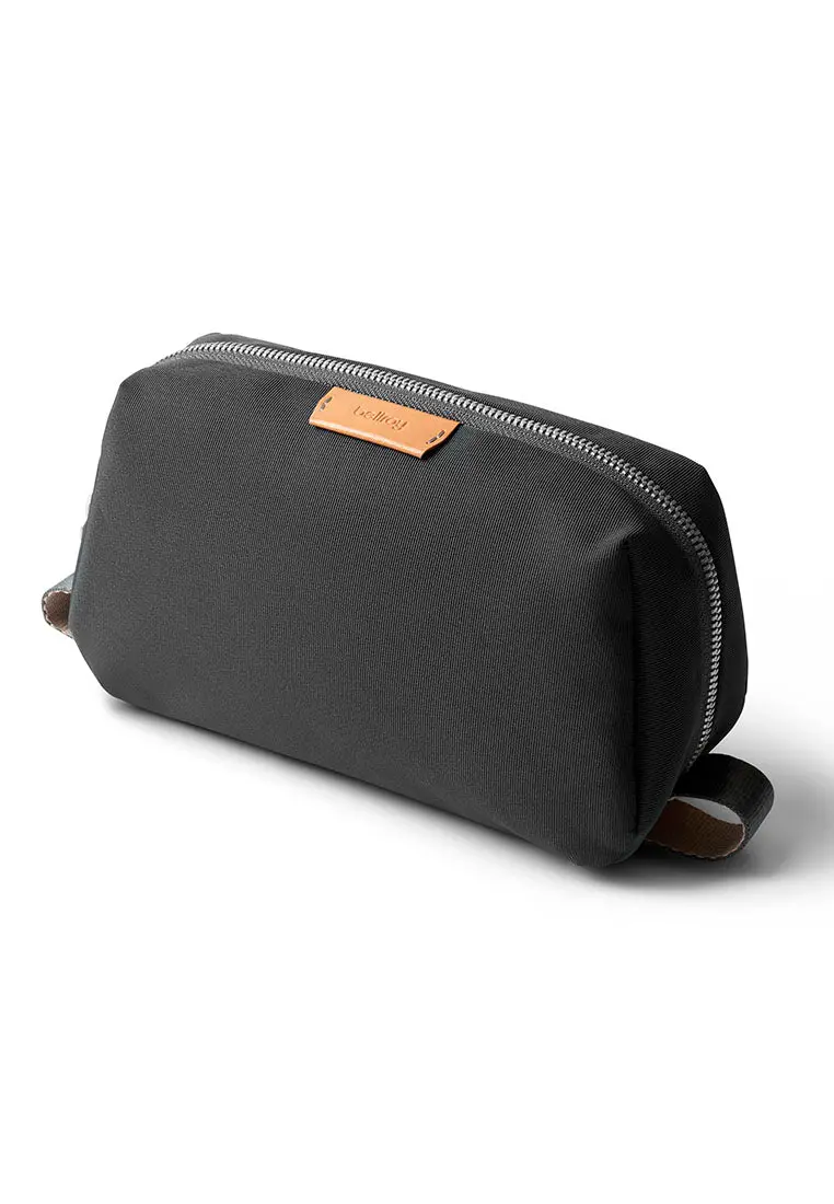 Bellroy Toiletry Kit Slate 1