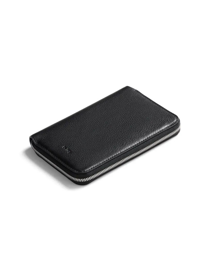 Bellroy Travel Folio Obsidian 1
