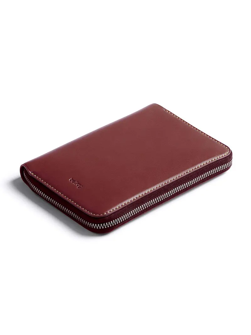 Bellroy Travel Folio Red Earth 1