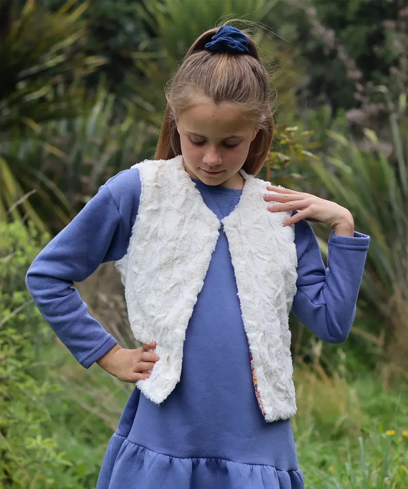 Below The K_Whai Honu Vest (Classic) (1 - 10) - Printed Copy Shop (+£5.00) 1