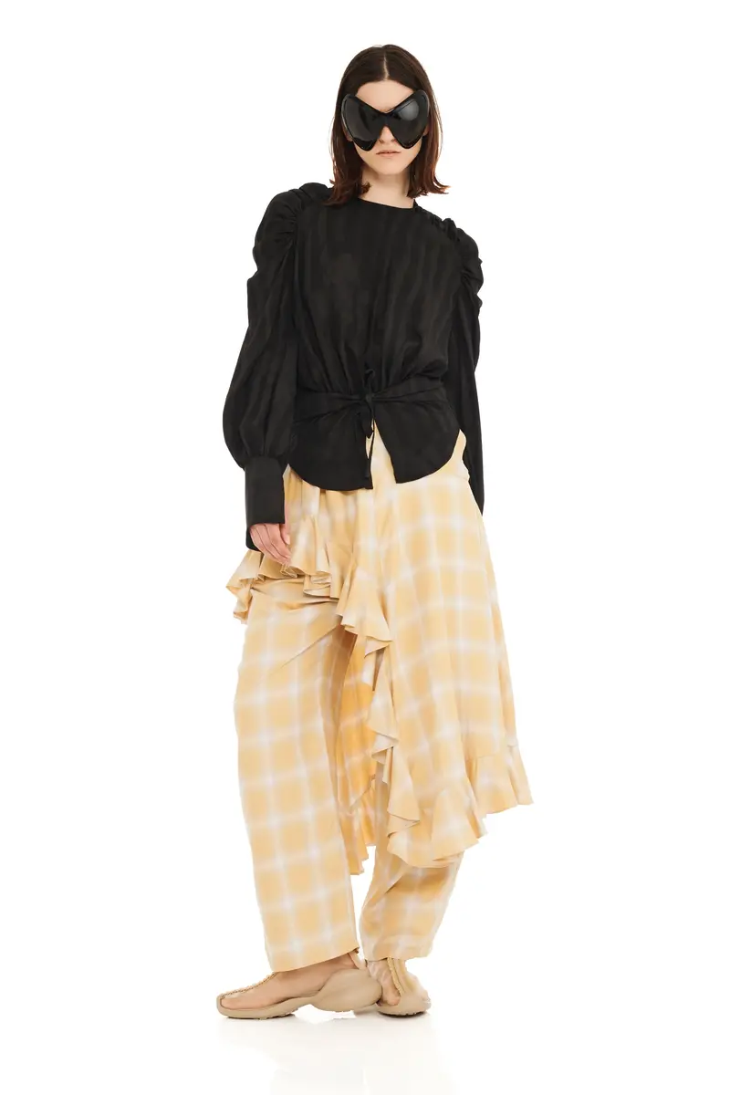 Black Wavy Flower Stripe Iris Top 1