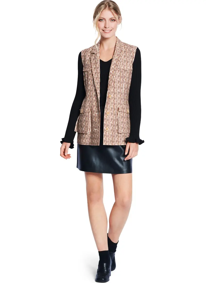Burda Vest 5827 1