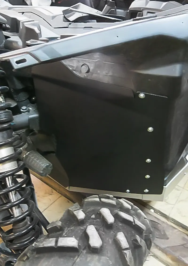 Can-Am Maverick X3 64'' / 72'' Footwell Protection 1