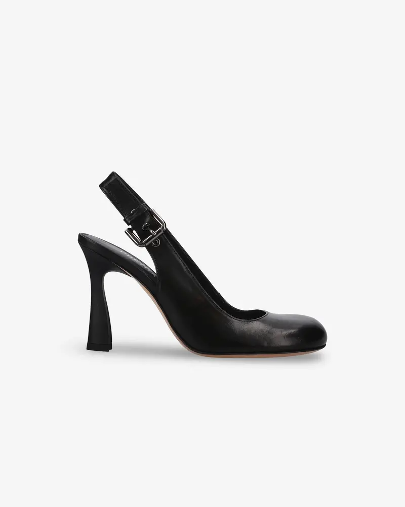 Chanel In Calfskin With Heel 1