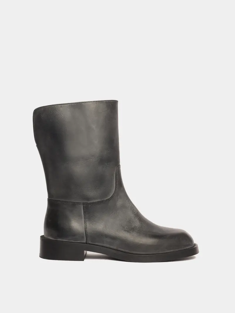 Cova Charcoal Boot 1