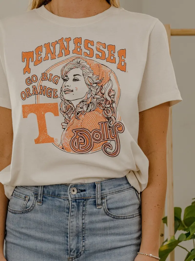 Dolly Parton Go Big Orange Scarf Vintage White Ellie Perfect Tee 1