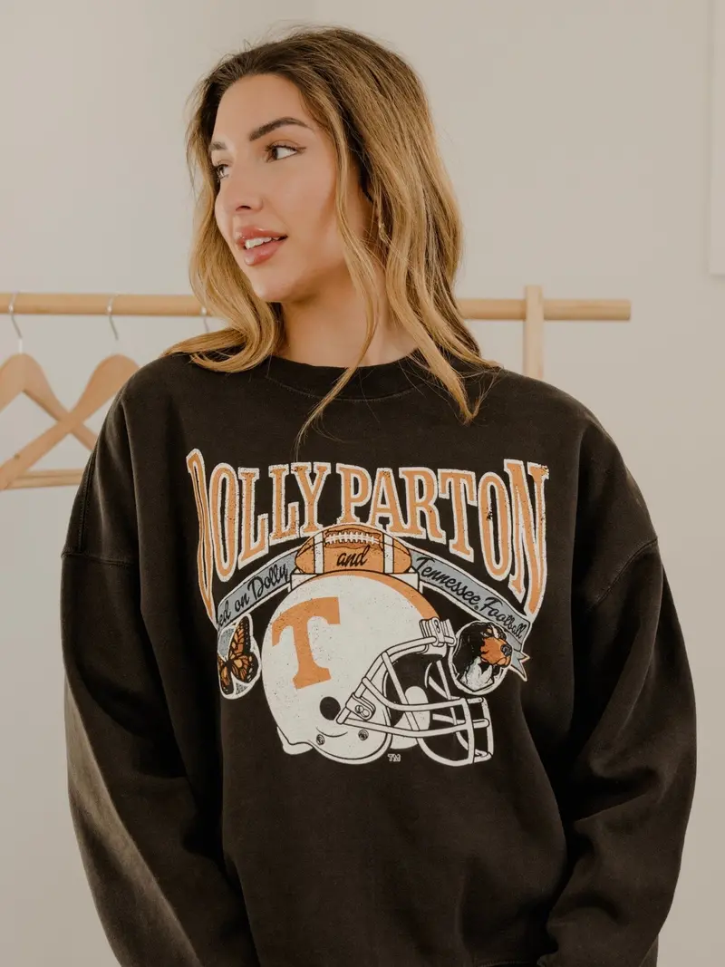 Dolly Parton Raised On Dolly & Tennessee Football Smoke Hi-Dive Oversized Crew Sweatshirt 1