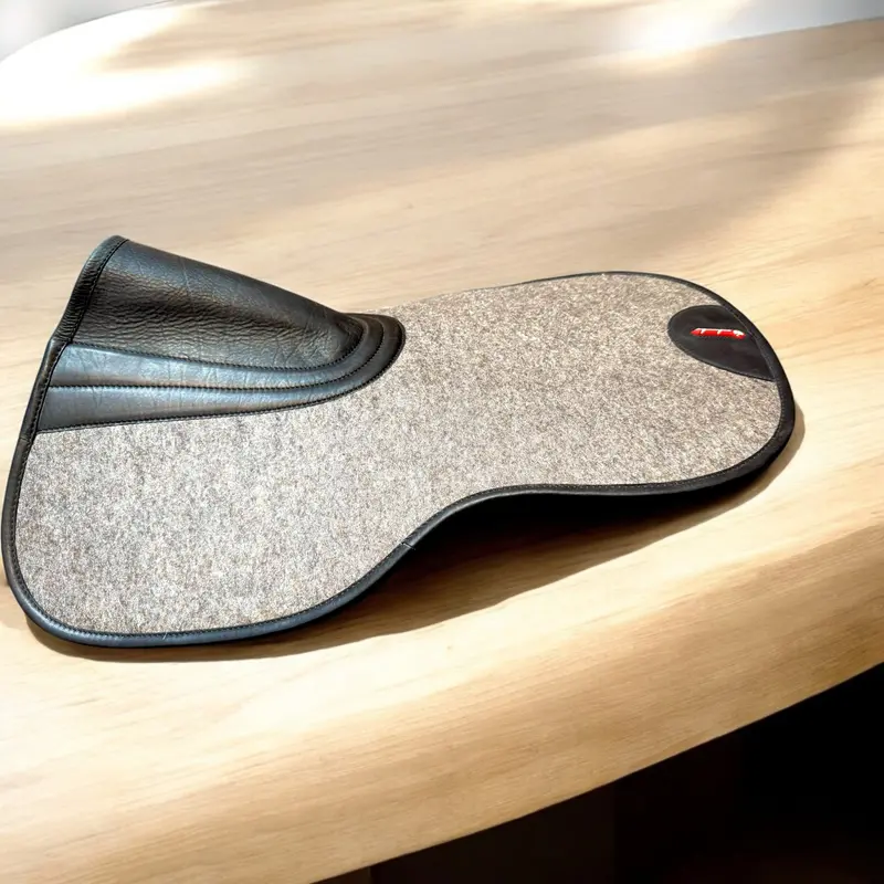 Equipe Wool Felt Half Pad 1
