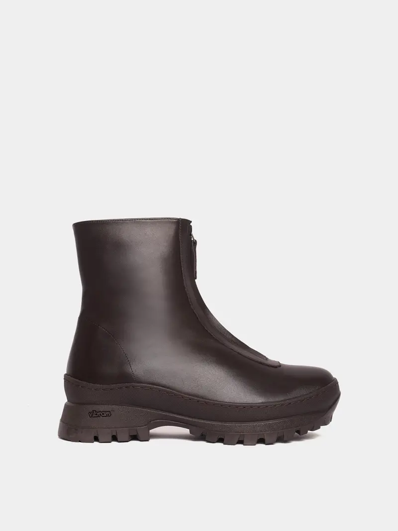 Estrella Brown Lined Boot 1