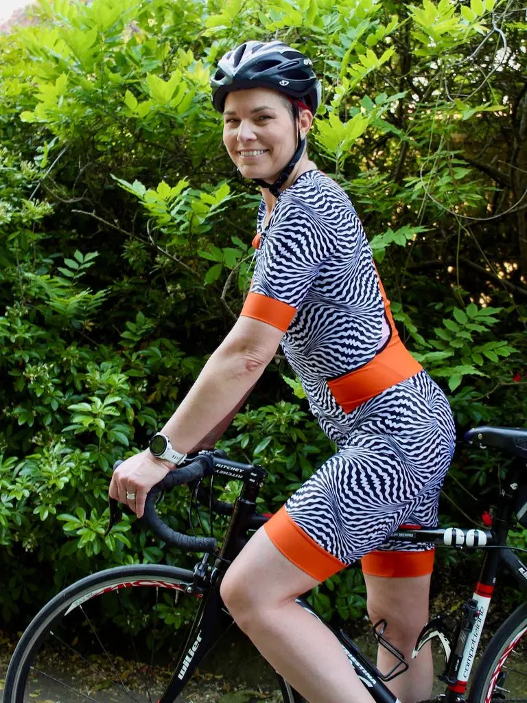 Fehr Trade Triumph Suit 1