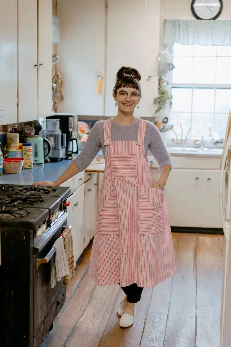 Folkwear Cynthia's Cookie Apron - Printed Copy Shop (+£7.00) 1