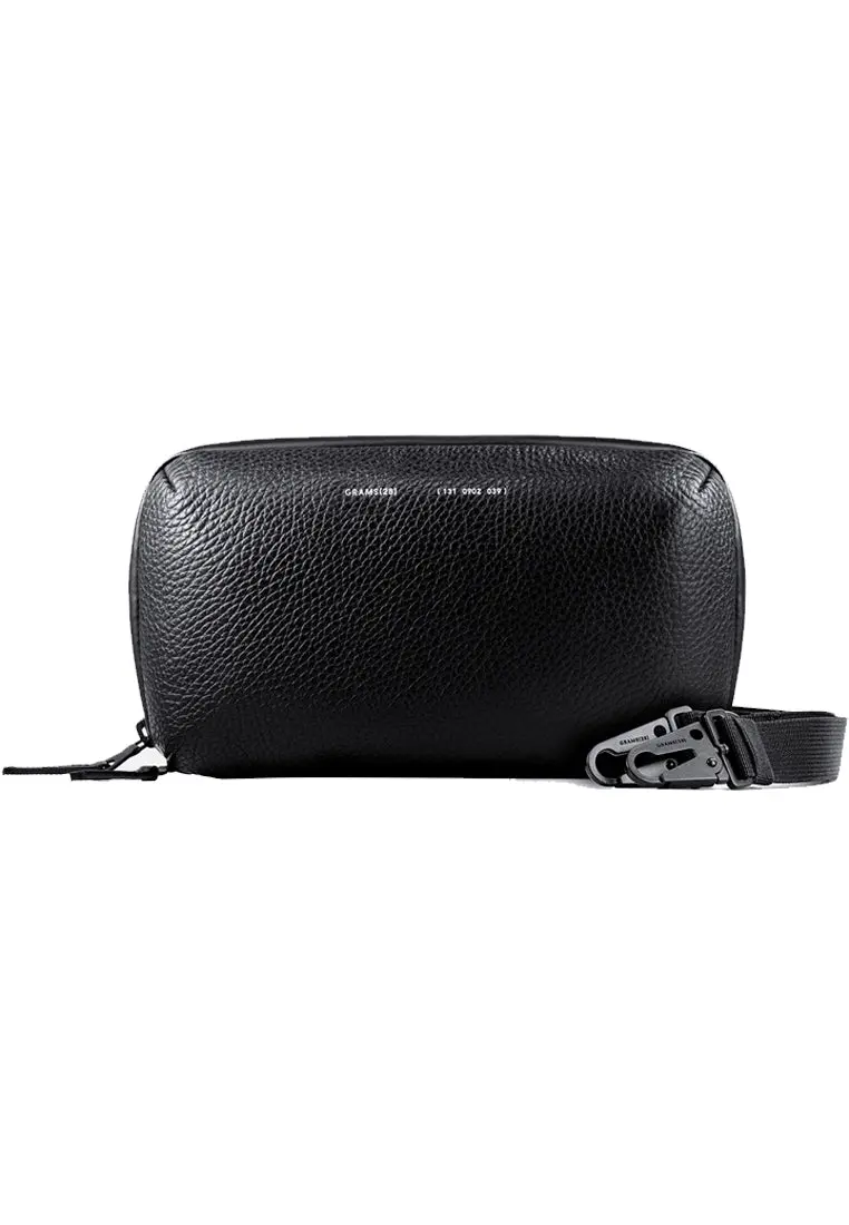 Grams28 131 Essential Pouch 1