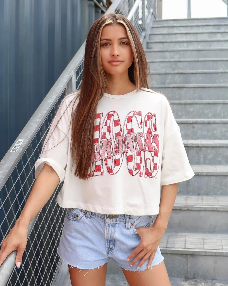 Hogs Twisted Check White Cropped Tee 1