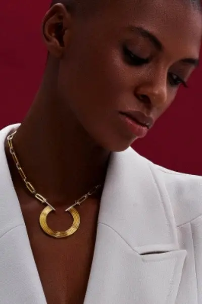 Kloto Horseshoe Necklace 1