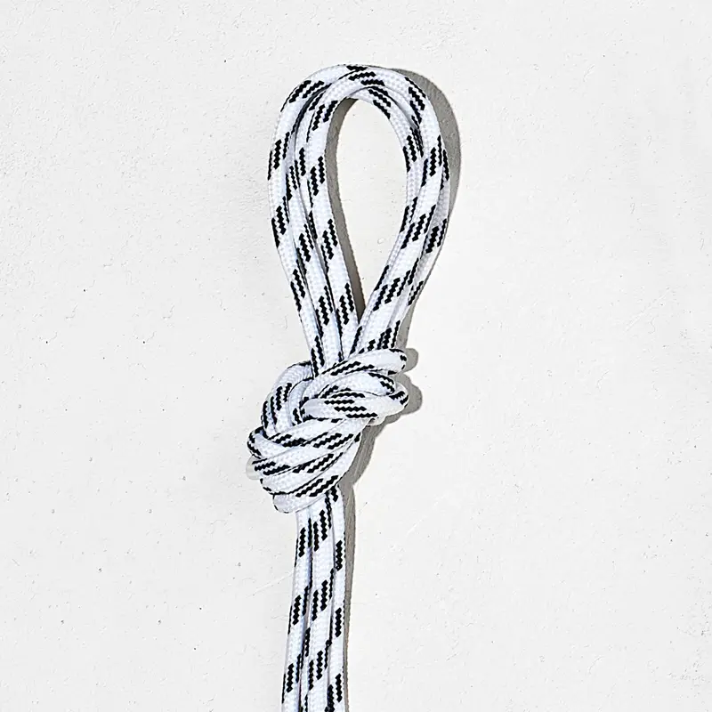 Laces Salt & Pepper 1
