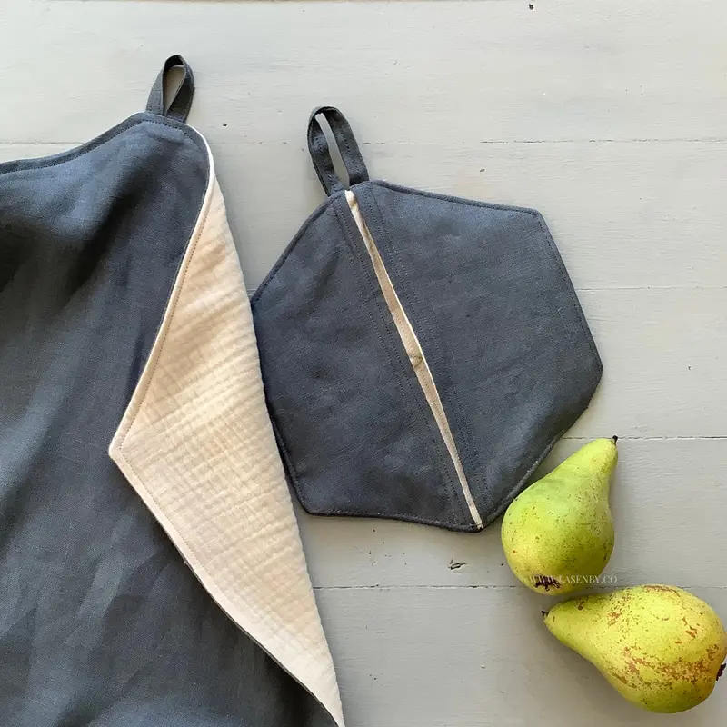 Lasenby Foxglove Oven Mitt And Hand Towel - Printed Copy Shop (+£5.00) 1