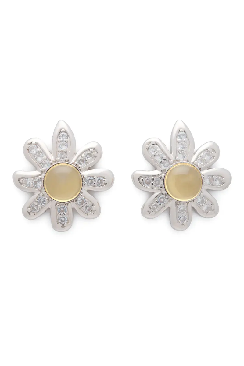 Lemon Chamomile Earring 1