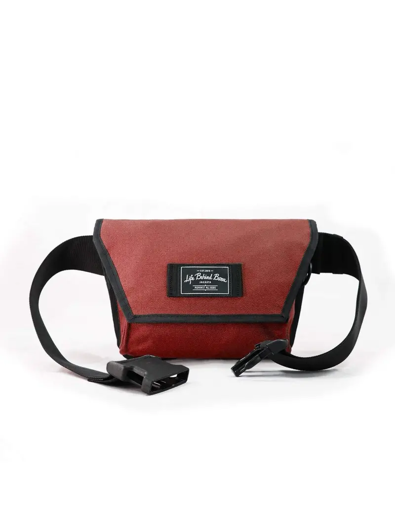 Life Behind Bars The Musette Hip Pouch Deep Red 1