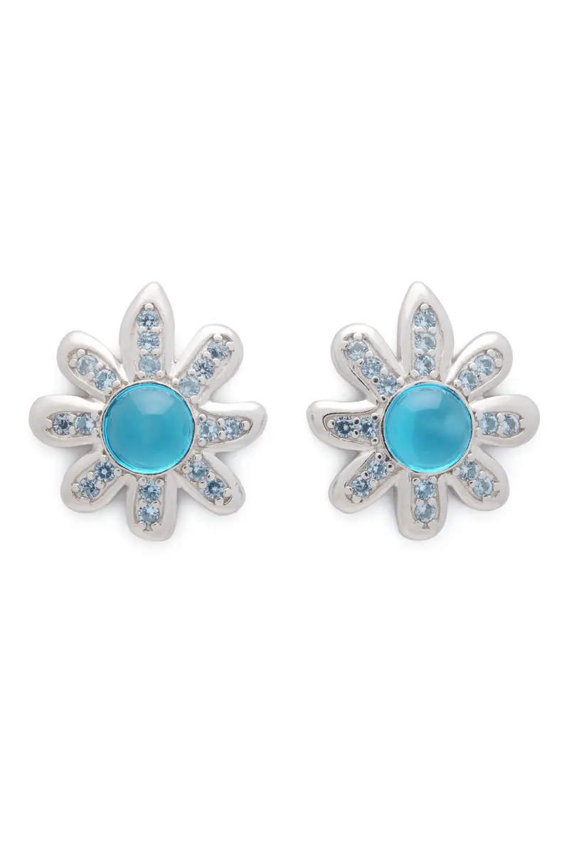 Light Sapphire Chamomile Earring 1
