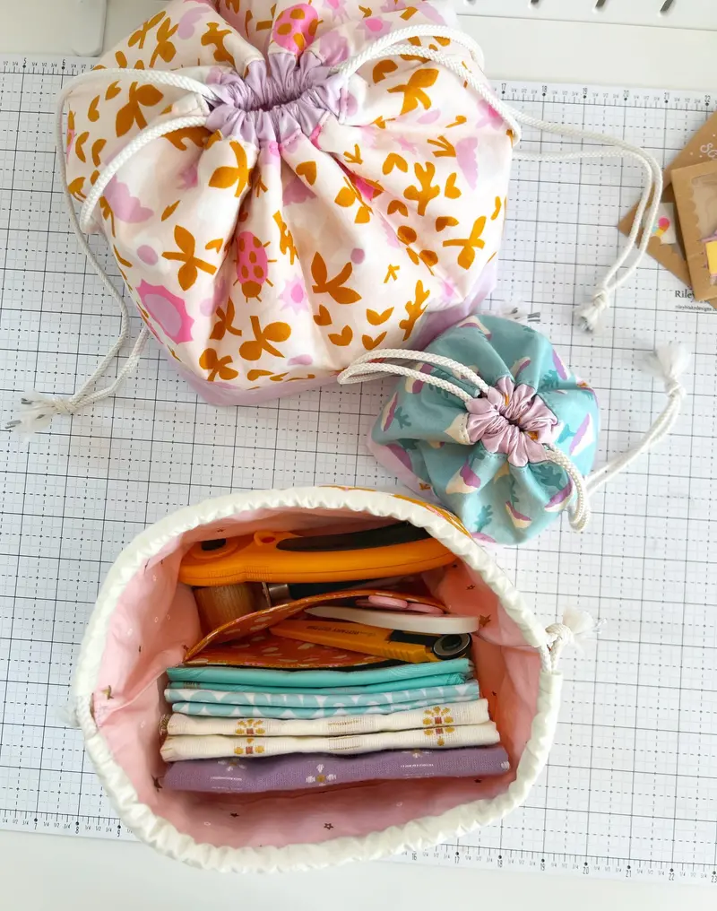Lou Orth Designs Divided Drawstring Pouch Pdf 1