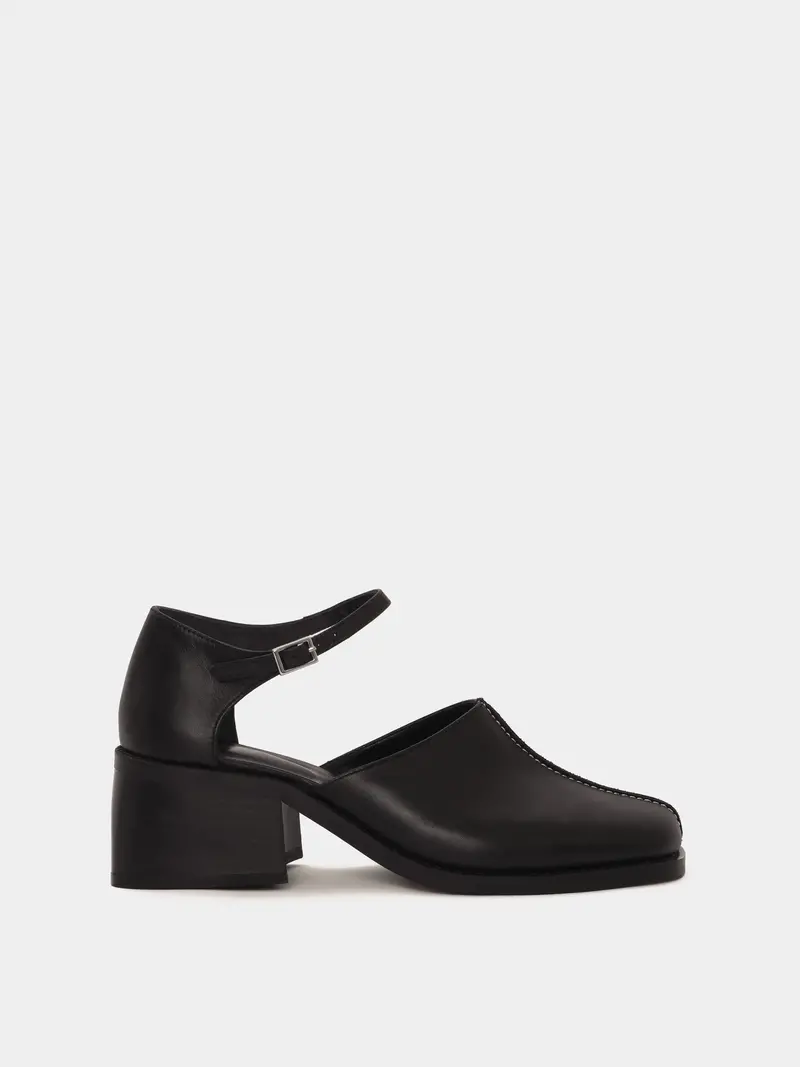 Mafra Black Heel 1