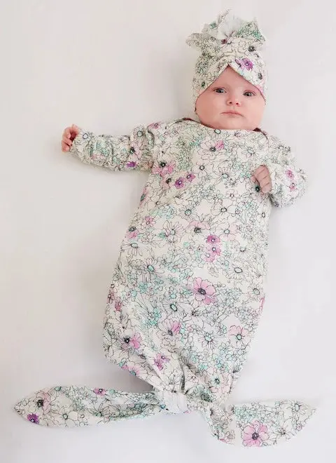 Mccalls Babies Gown, Top And Trousers M8265 1