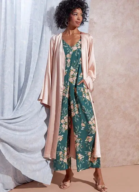 Mccalls Romper, Jumpsuit And Robe M8261 1