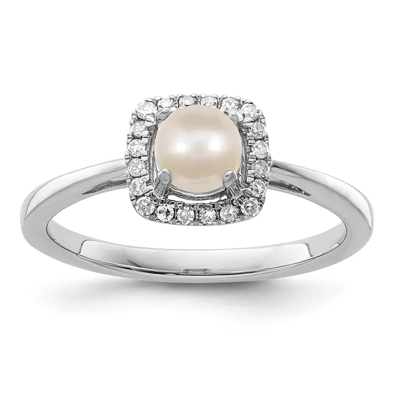 Moonlit Grace Pearl Ring 1