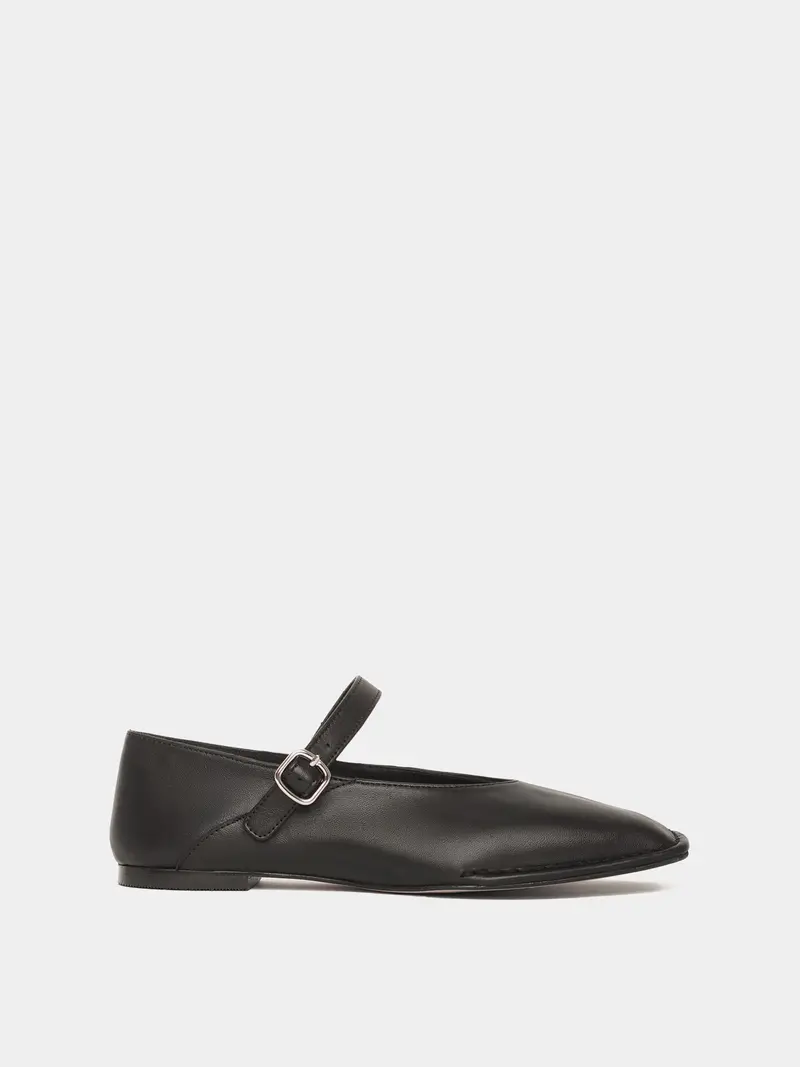 Osuna Black Ballerina 1