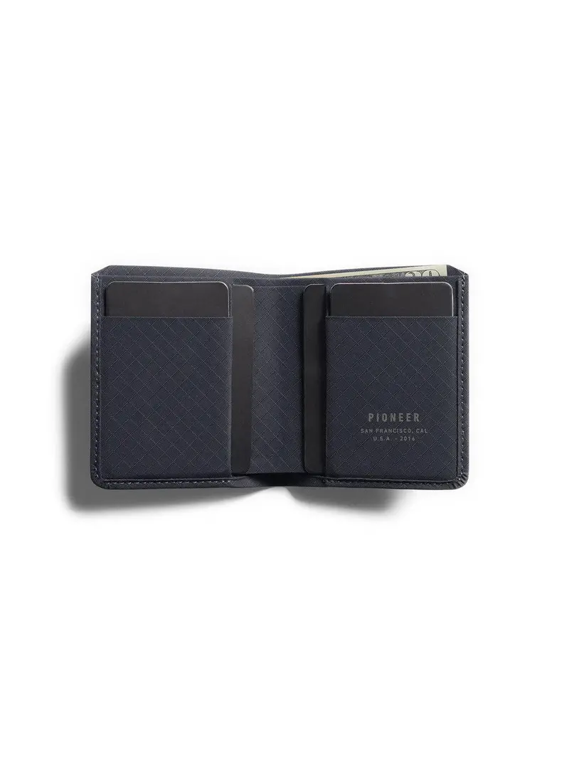 Pioneer Altitude Billfold Wallet 3Pn Navy 1