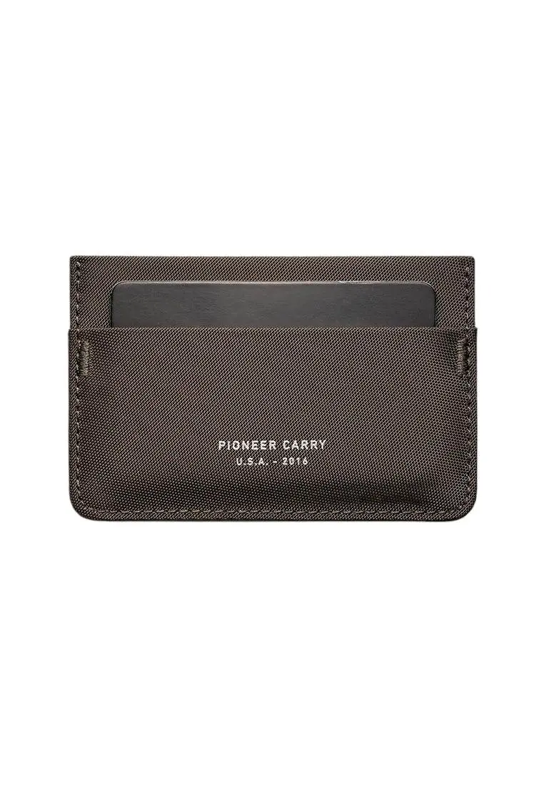 Pioneer Molecule Cardholder Robusta Baby Ballistic 1