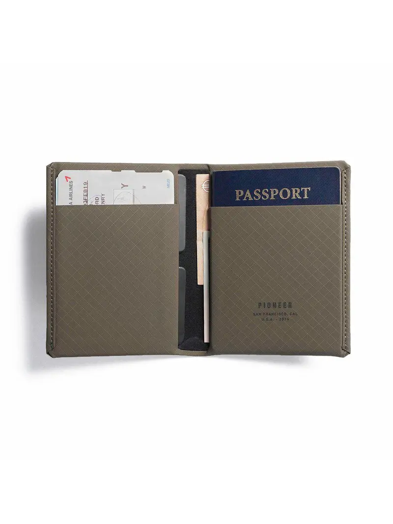 Pioneer Passport Wallet 3Pn Earth 1