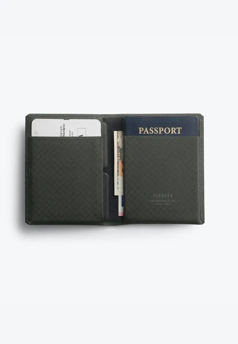 Pioneer Passport Wallet Forest 10Xd 1