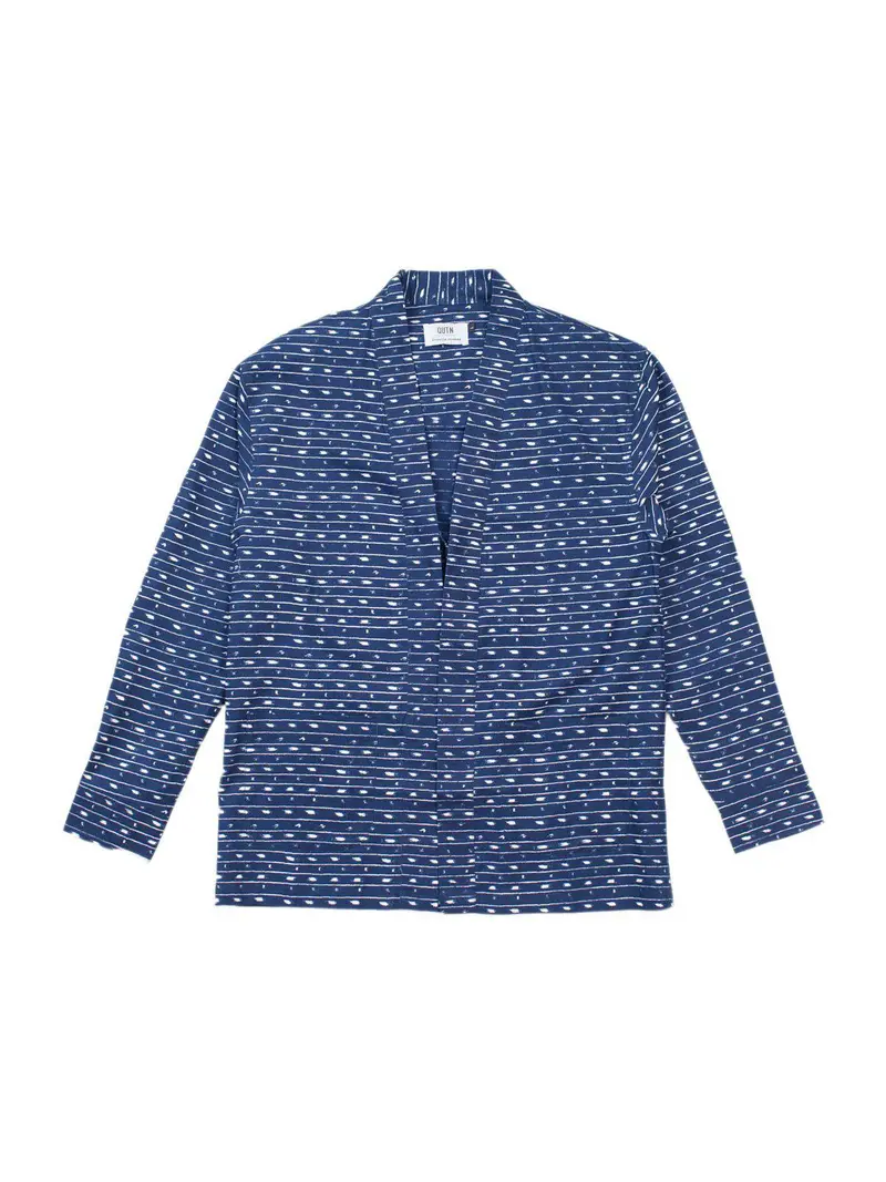 Qutn Throw On Indigo Diamond Print 1