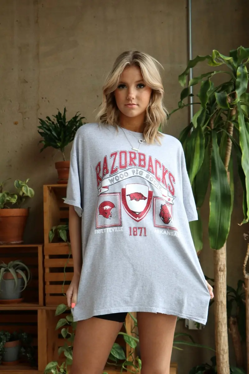 Razorbacks Prep Patch Gray Thrifted Tee 1