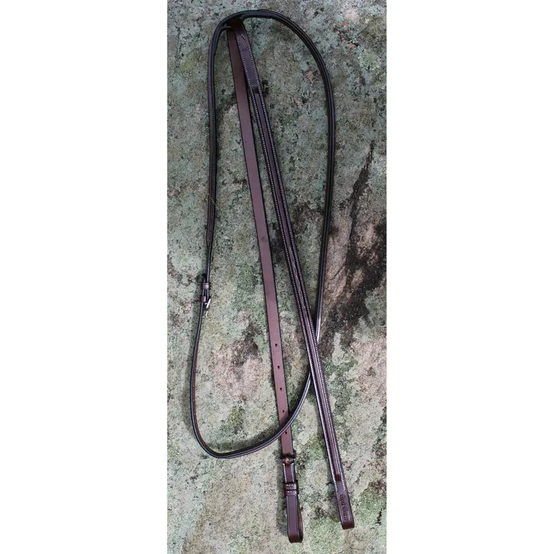 Red Barn Square Raised Hunter Standing Martingale 1
