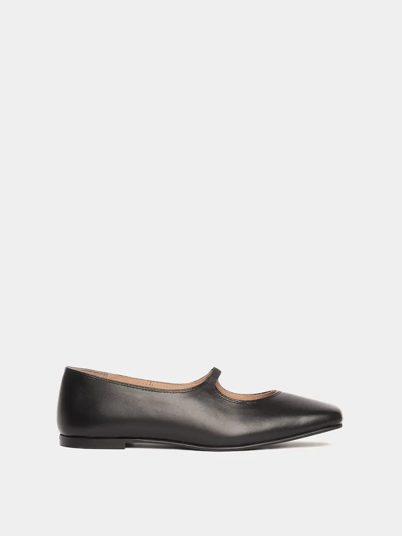 Seia Black Ballerina 1