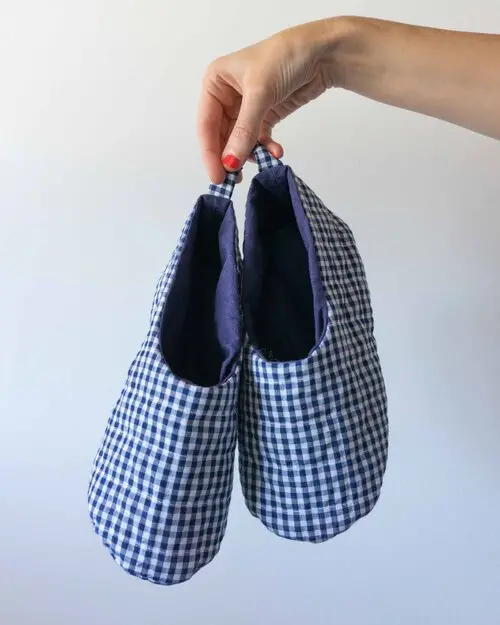 Sew Diy Unisex Quilted Slippers 1