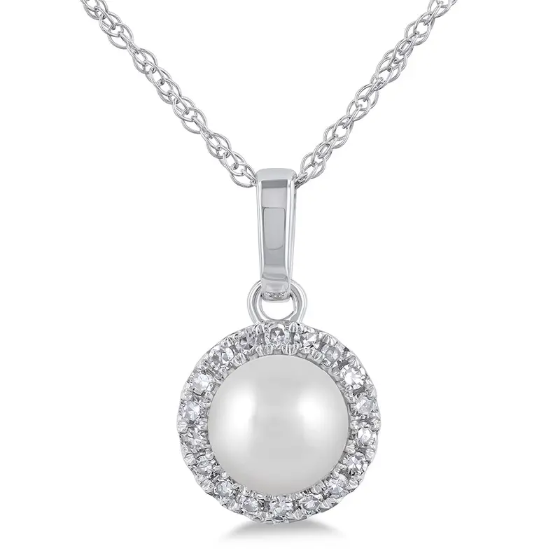 Silken Light Pearl Pendant 1